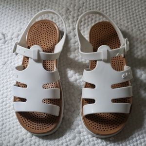 Sold sandals